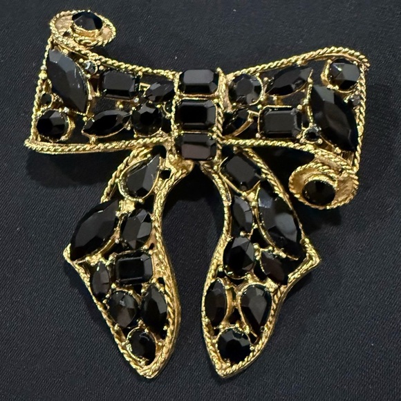 Accessories - Vintage Gold and Black Bow Brooch
